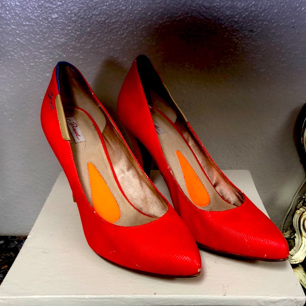 Size 7.5 Diesel heels